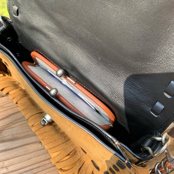 SOLD⛔️Authentic Coach 1941 Suede fringe Leather magnetic flap Crosby - Picture 6 of 8